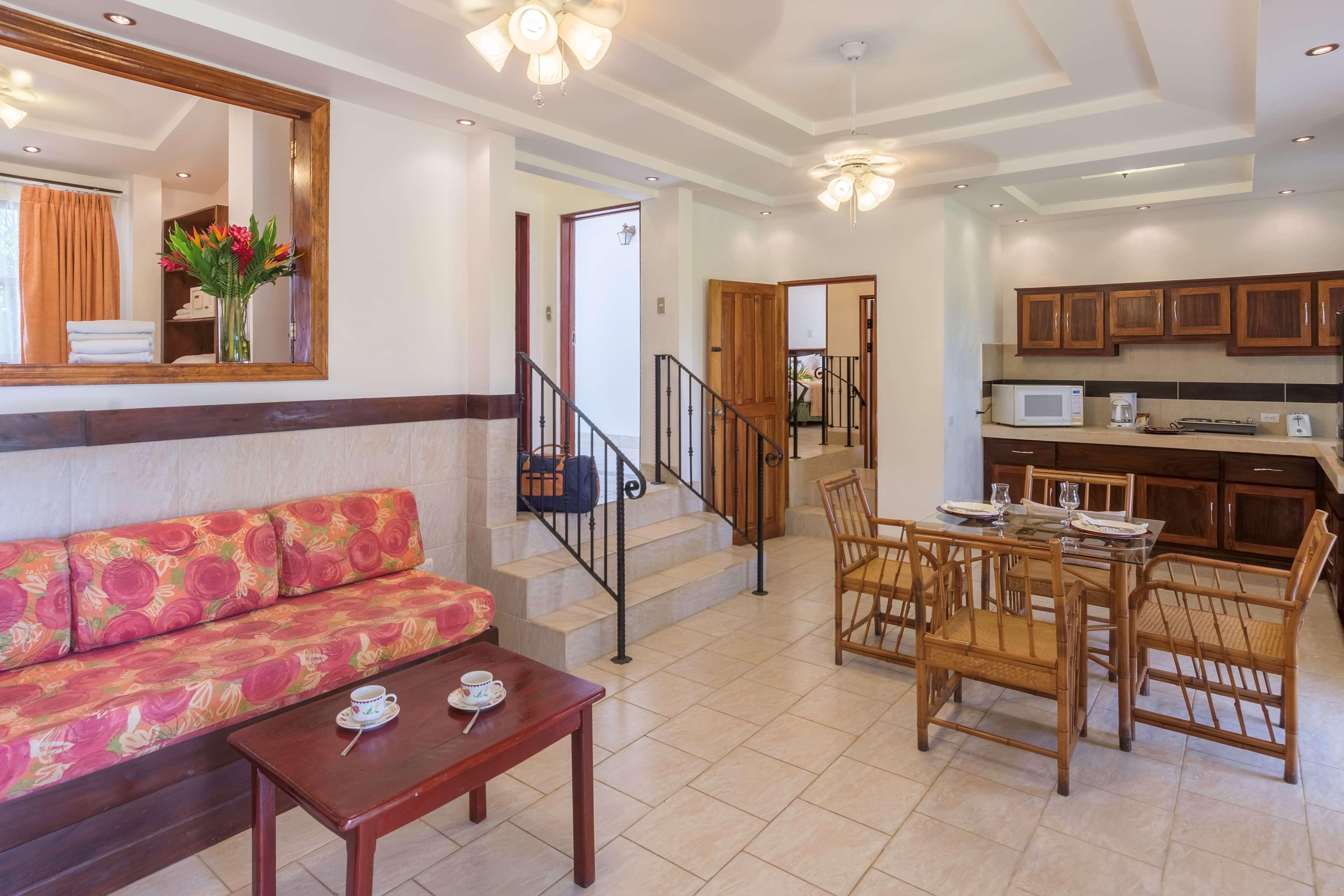 Best Western Tamarindo Vista Villas Eksteriør bilde